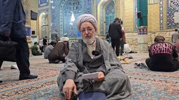 Hadiz.Increible recompensas por la oracion de la noche.La señora Zainab alzó estandartes de gloria.