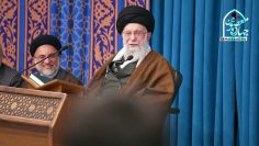 La belleza del Corán y el amor por el Imam Husáin (P) en presencia del mártir Imam Jameneí